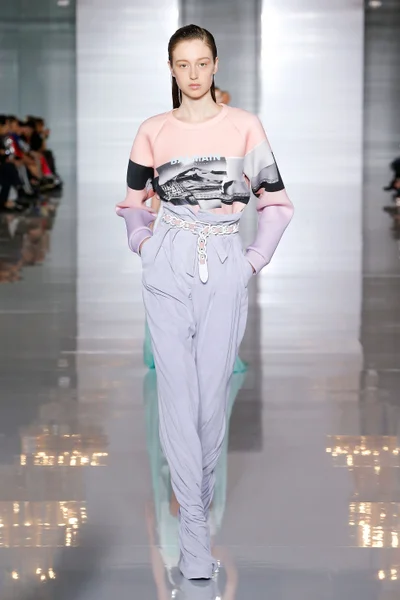 Look 52